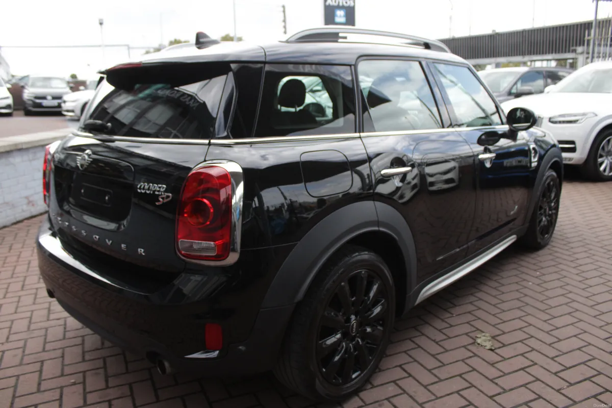 2.0SD CROSSOVER ALL4 ALL WHEEL DRIVE 5DR ESTATE AU - Image 4
