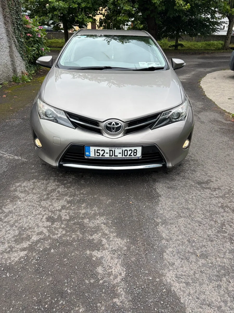 2015 Toyota Auris 1.4 Diesel 5dr Sol - Image 3