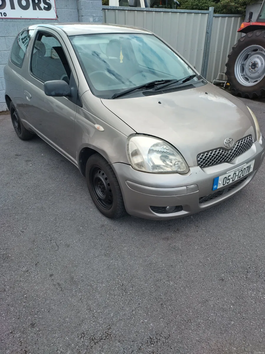 Toyota Yaris 2005 - Image 5