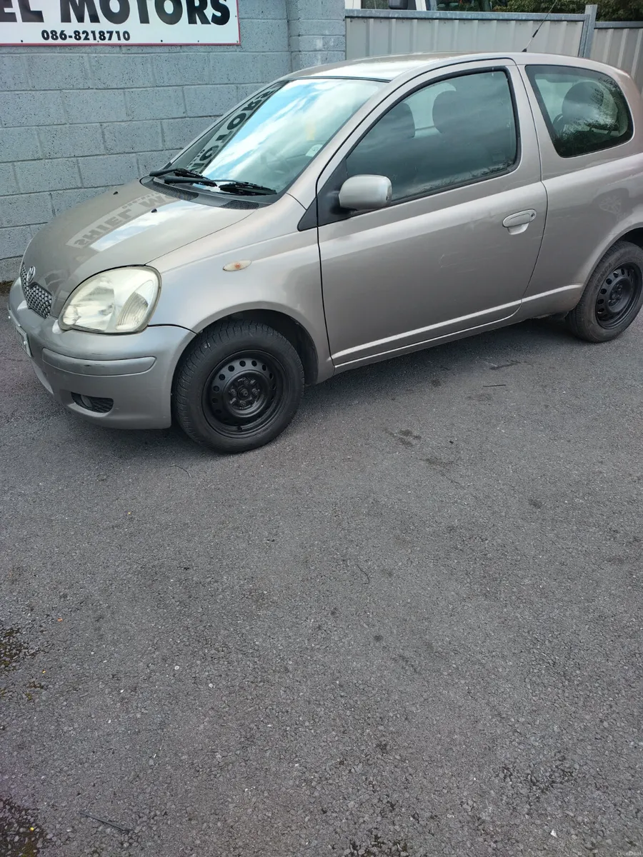 Toyota Yaris 2005 - Image 4