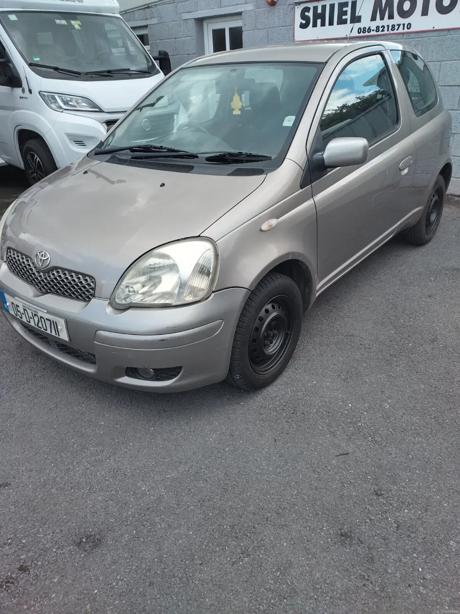 Toyota Yaris 2005 - Image 6