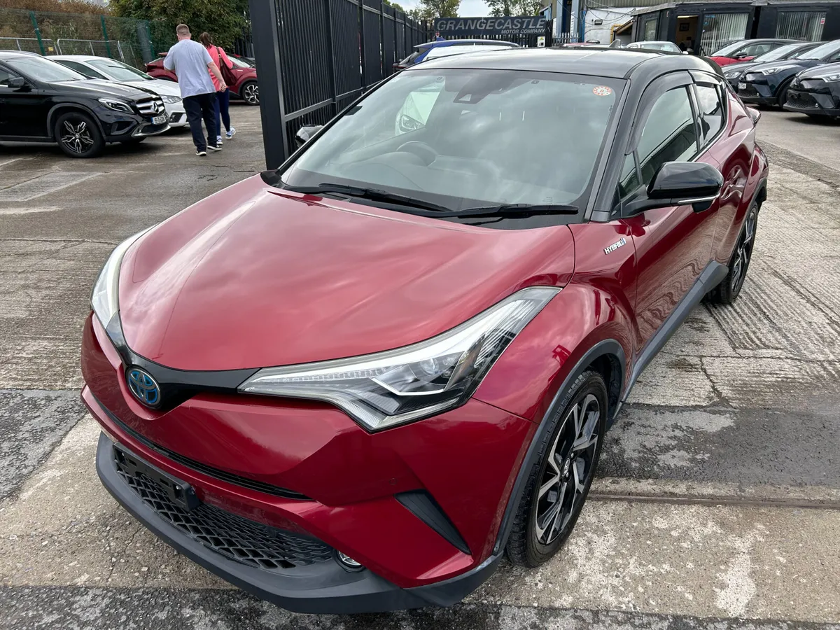 TOYOTA CHR 2019, 1.8 HYBRID AUTO LOW KMS HIGH SPEC - Image 3