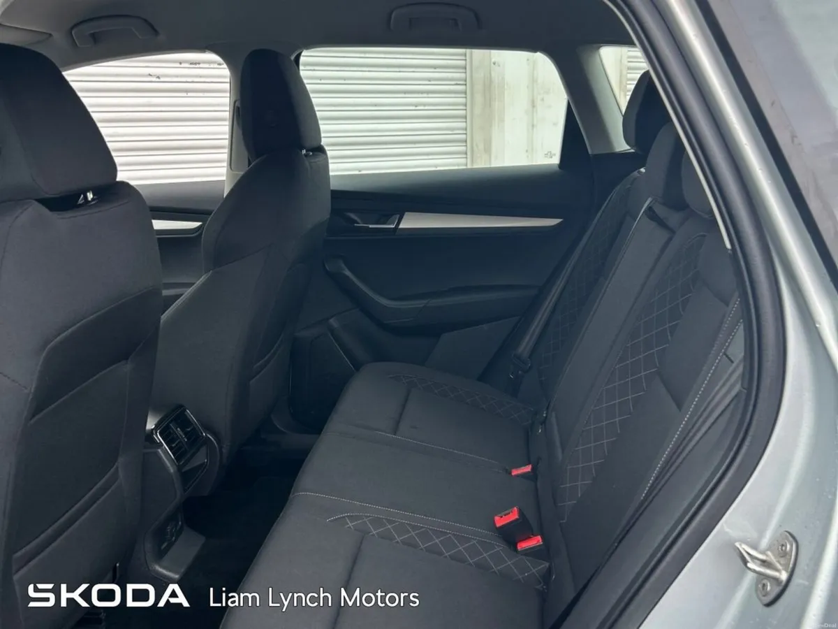Skoda Karoq AMBITION 2.0 TDI 115 BHP - Image 6
