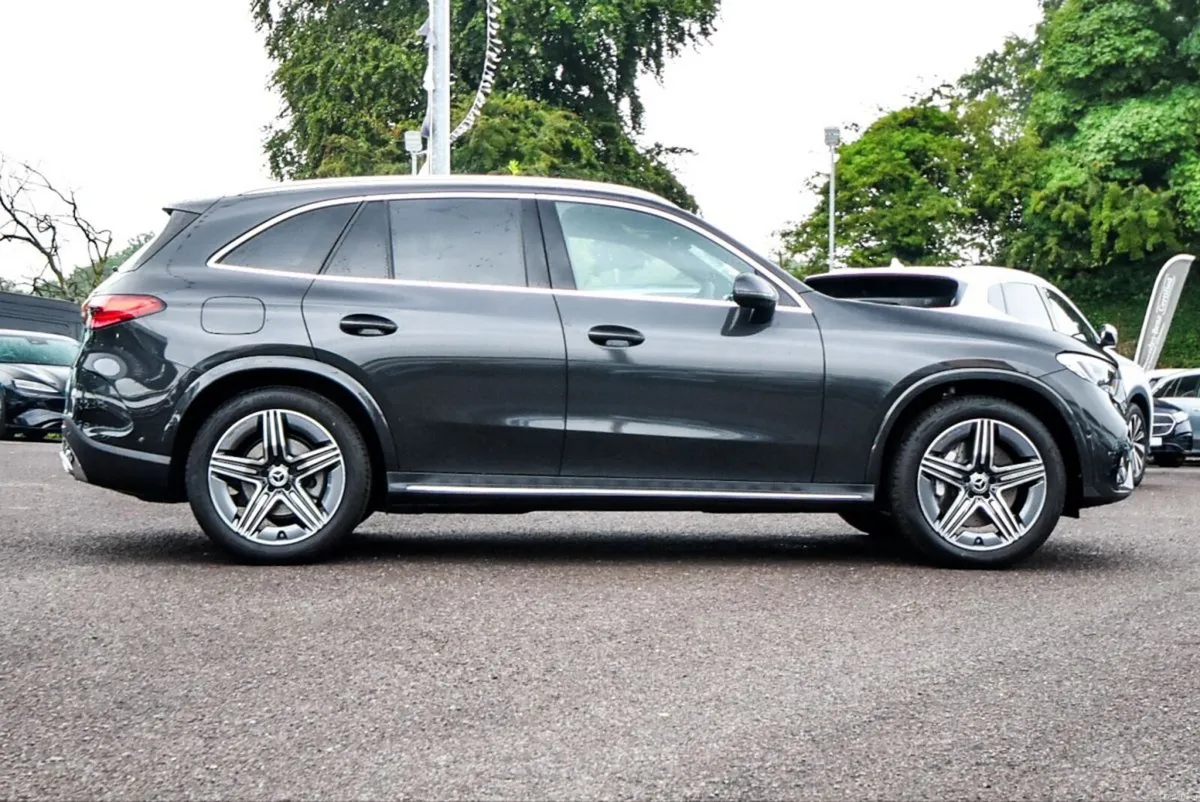 Mercedes-Benz GLC 220d AMG 4Matic Auto - Image 3