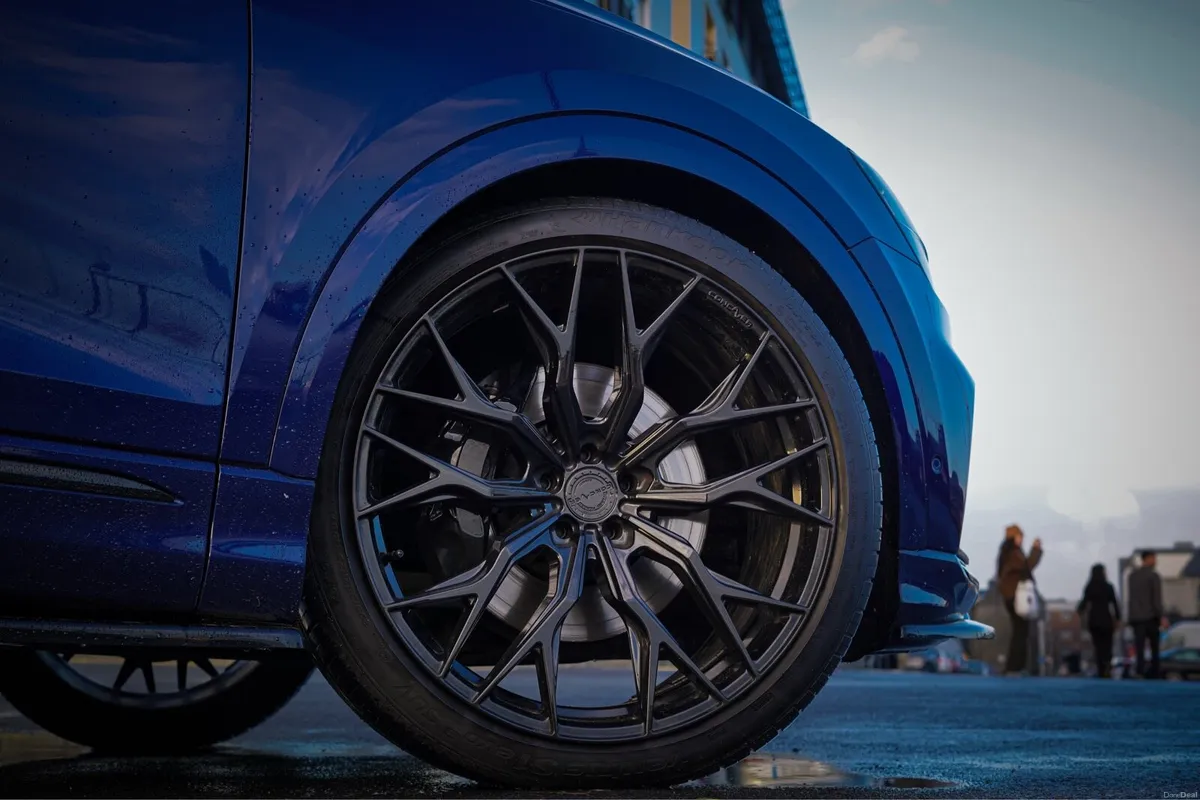 Audi Q8 SLine TDI - Image 3