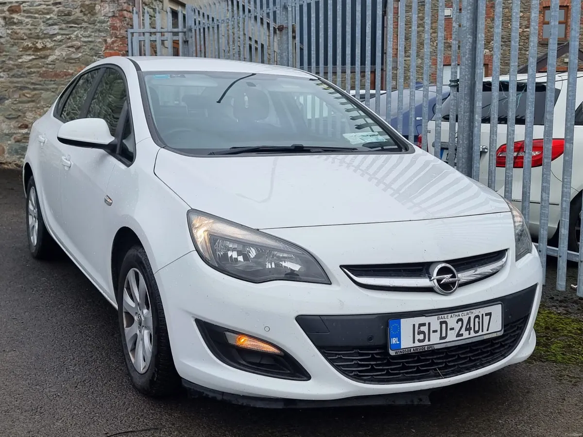 2015 OPEL ASTRA NCT&TAXED €3,999 - Image 2