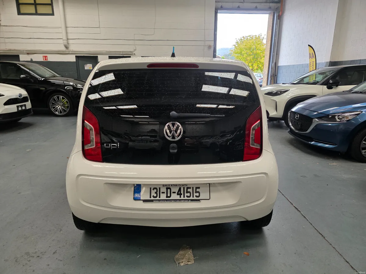 Volkswagen up! 2013 Auto - Image 5