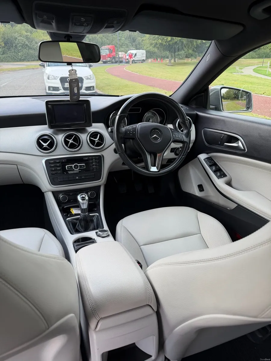 Mercedes Cla 180 only 50k miles - Image 5