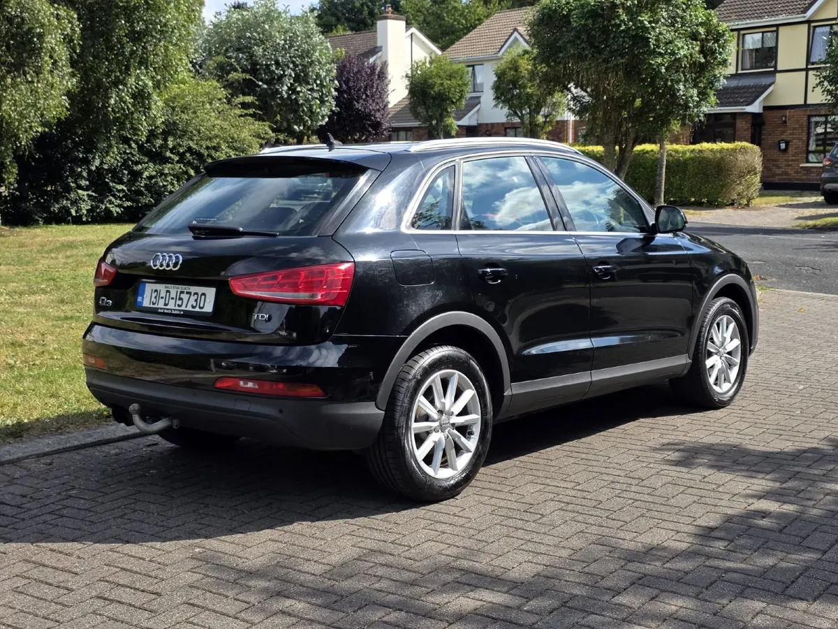 Audi Q3 2013 - Image 3