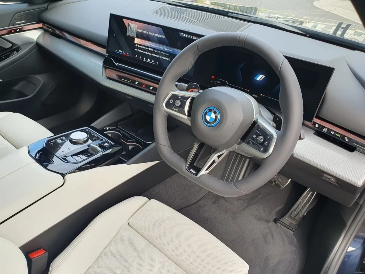 BMW 5-Series 530e M Sport Pro Saloon - Image 6
