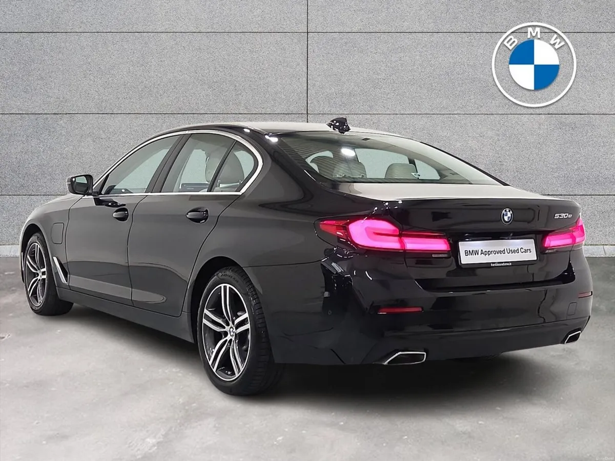 BMW 5-Series 530e SE Saloon - Image 2