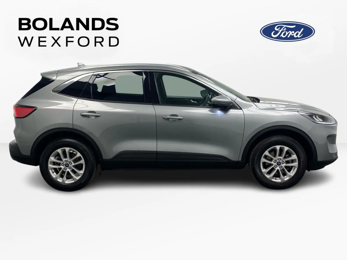 Ford Kuga 2.5 Duratec 225PS PHEV Titanium Auto - Image 4