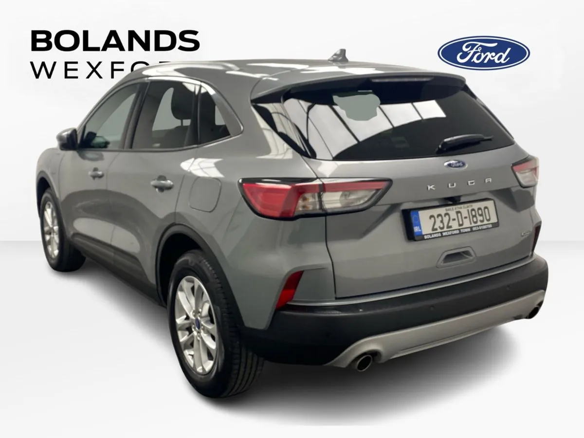 Ford Kuga 2.5 Duratec 225PS PHEV Titanium Auto - Image 3