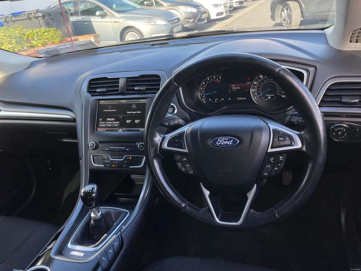 Ford Mondeo 2017 2.0 ZETEC 180hp - Image 5