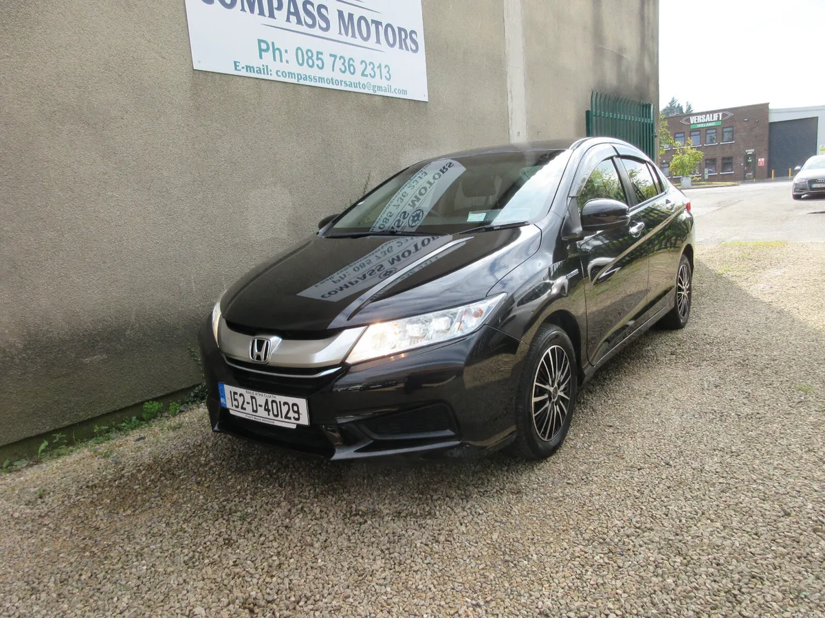2015 Honda Grace 1.5 Hybrid - Image 3