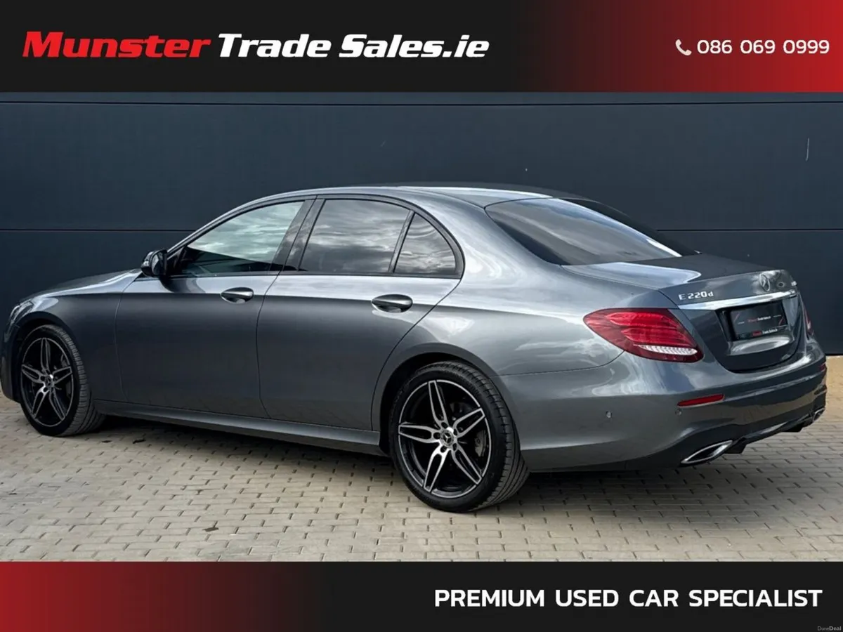 Mercedes-Benz E-Class E220d AMG Line Night Edition - Image 6
