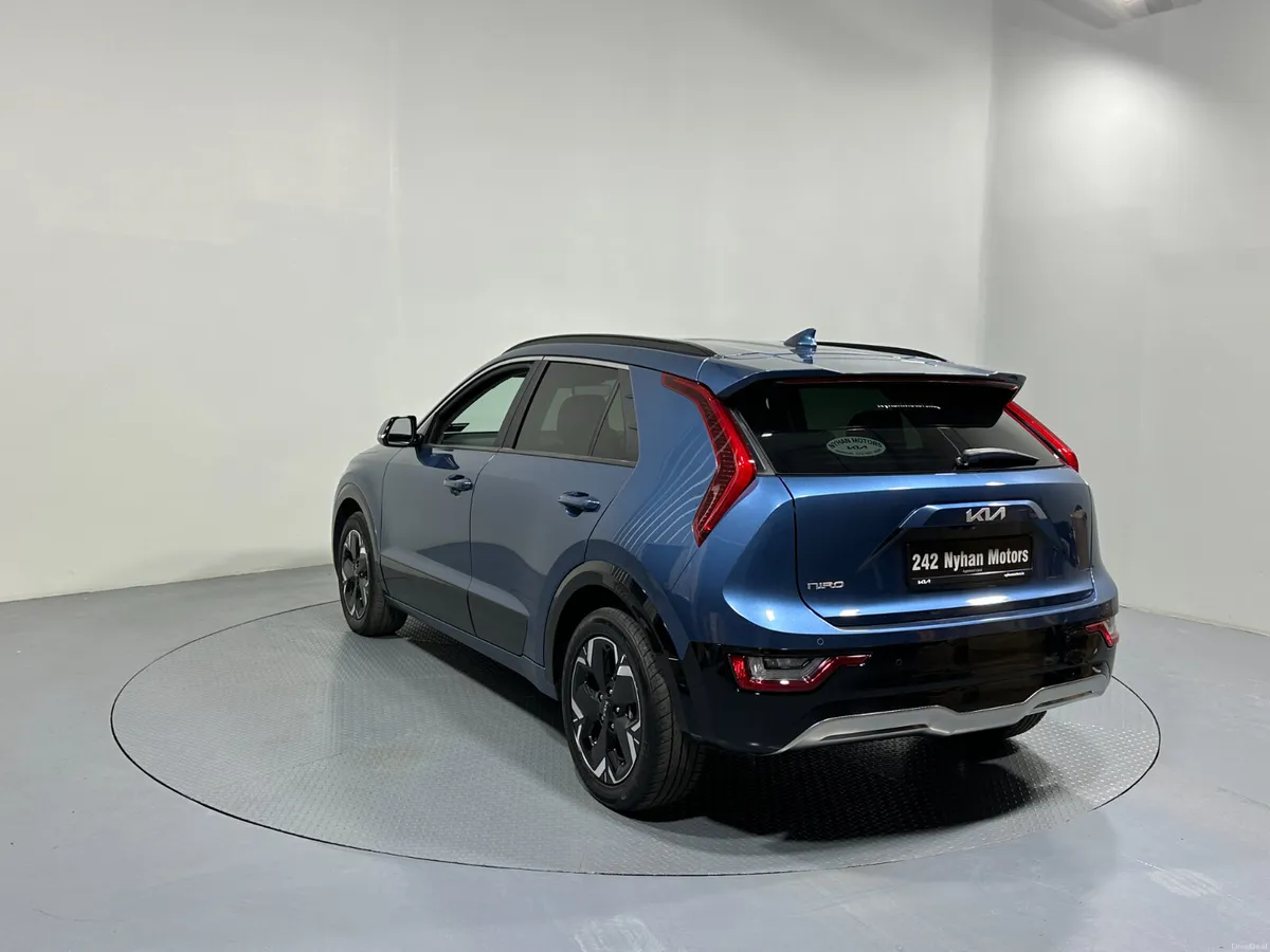 Kia Niro EV K4 64.4 Kw/H Battery 242 (2024) - Image 5