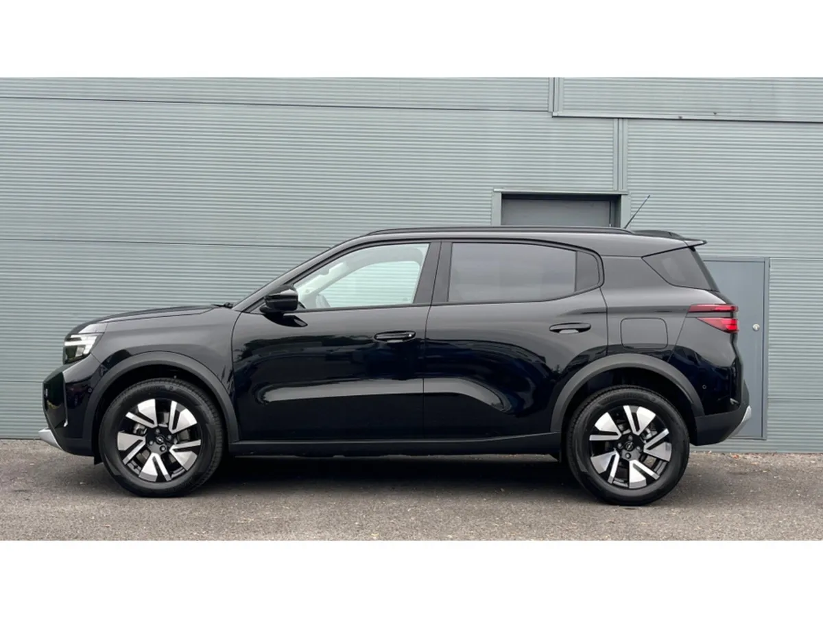 Opel Frontera *  7 Seater * HYBRID GS 1.2 136BHP - Image 4