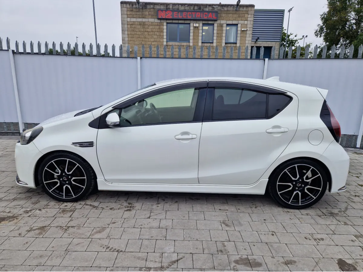 Toyota Aqua 1.5 PETROL HYBRID AUTO - Image 6