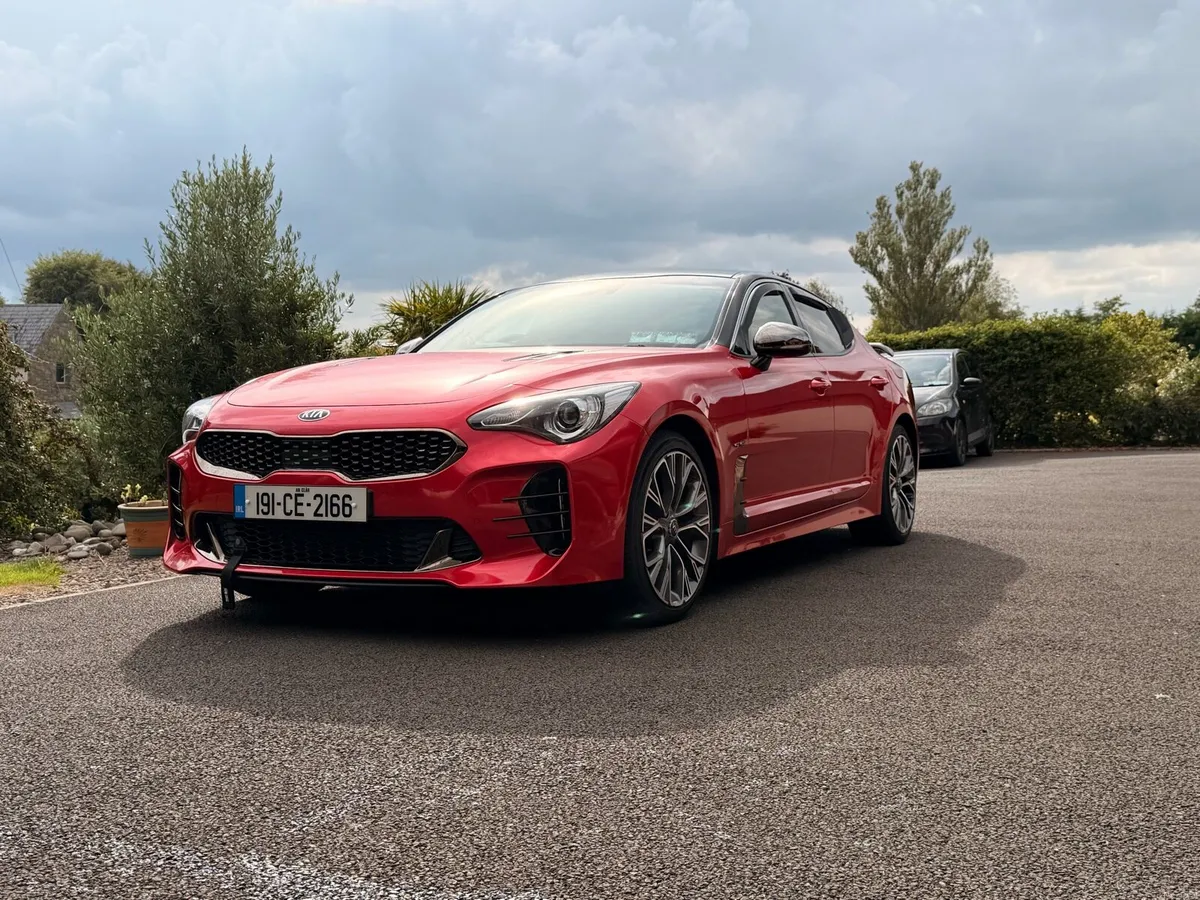 2019 Kia Stinger GT-Line 2.2 Auto - Image 2