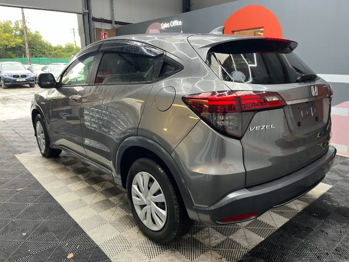 Honda Vezel 2019 HONDA VEZEL HYBRID SENSING 4WD 1. - Image 5