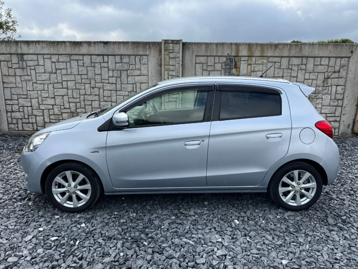 Mitsubishi Mirage 1.2 AUTOMATIC LUX - Image 6