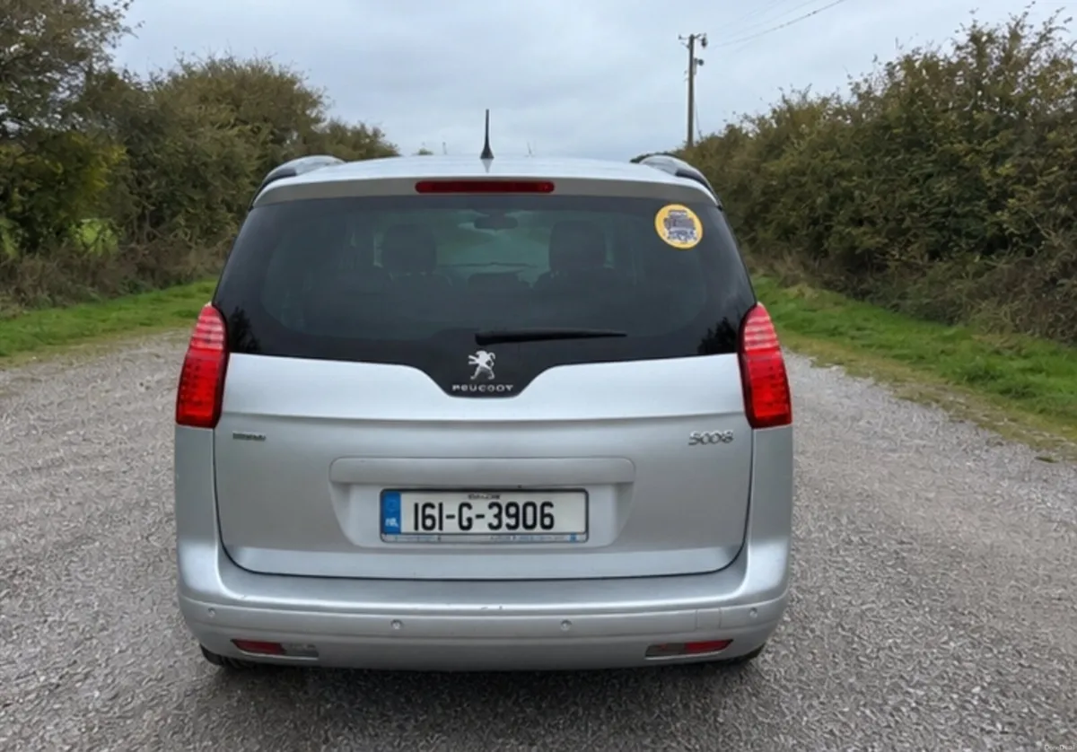 Peugeot 5008 - Image 4