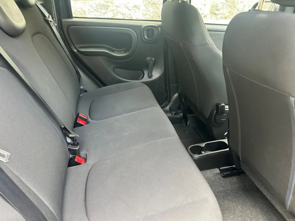 Fiat Panda 1.0 MHEV - Image 6