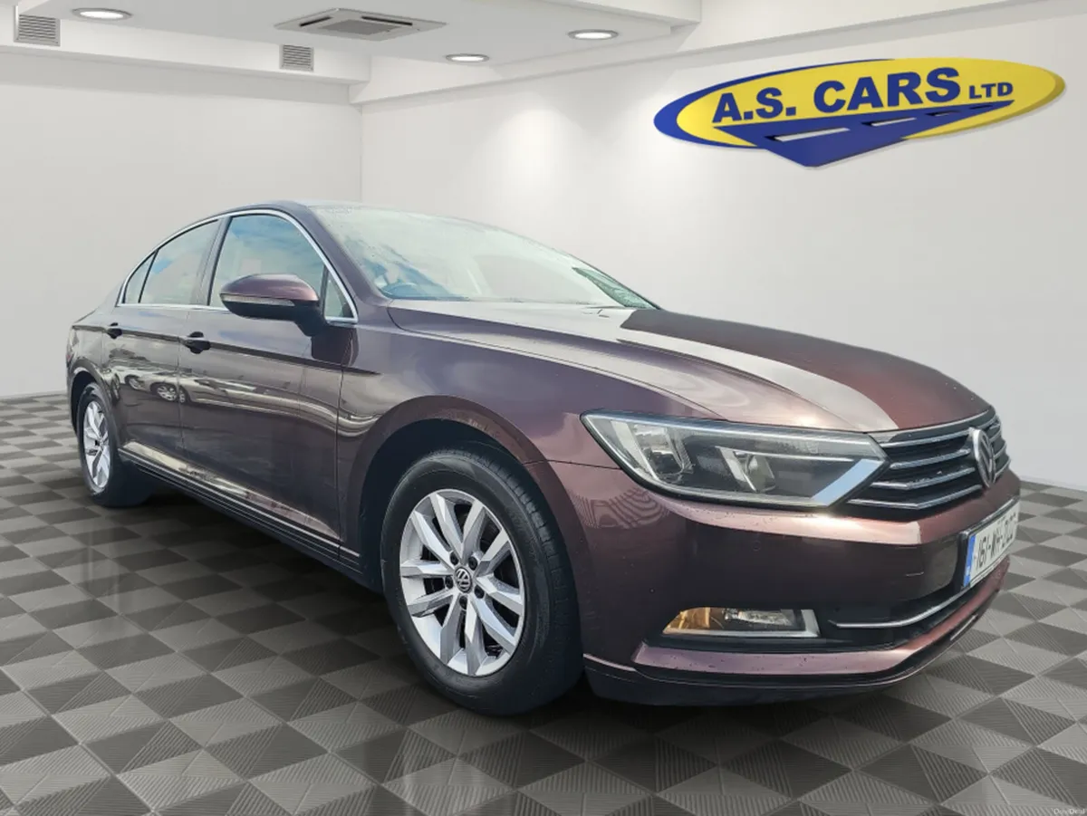 Volkswagen Passat COMFORT LINE ** IRISH CAR ** SUP - Image 2