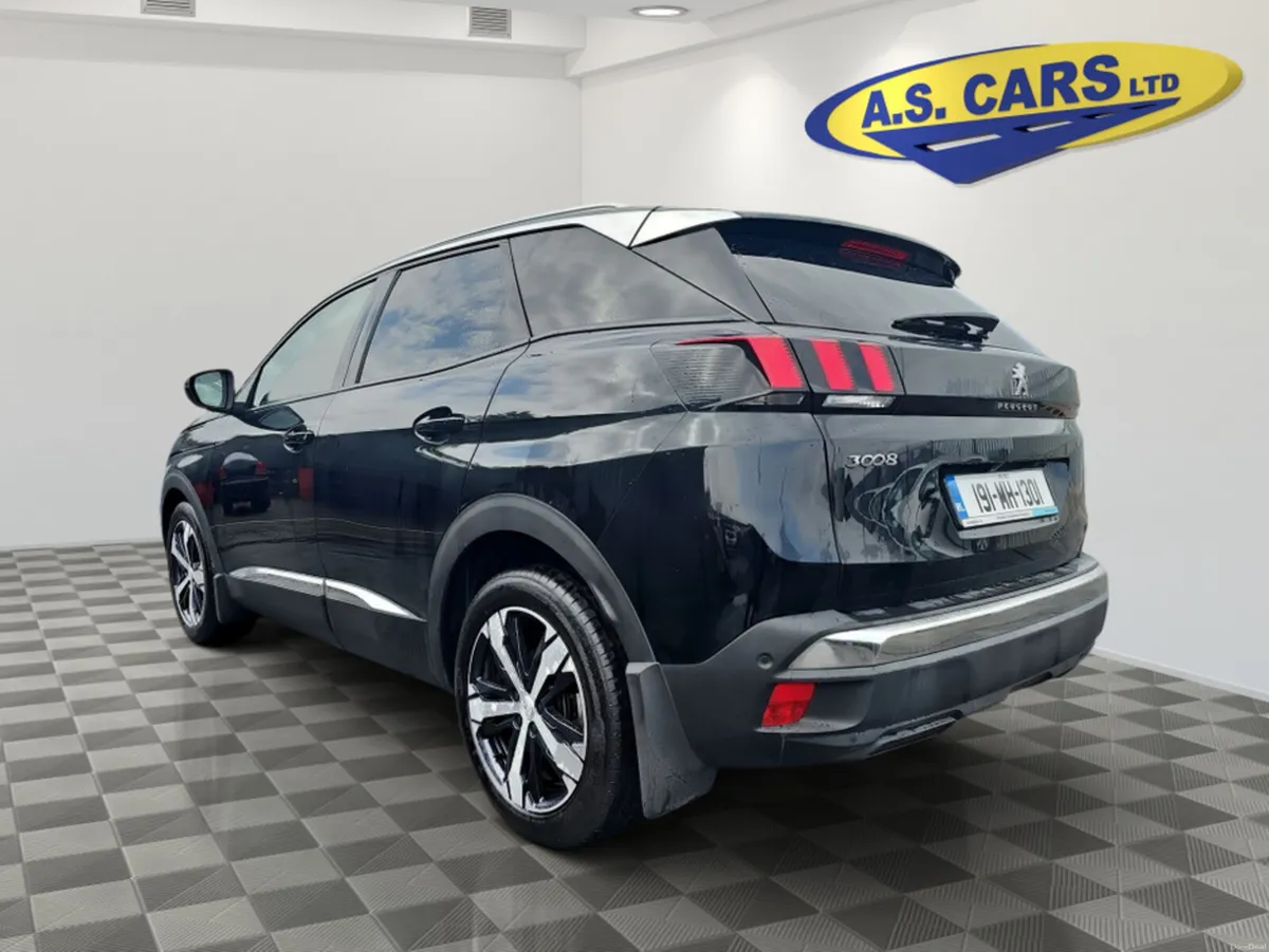 Peugeot 3008 ALLURE 1.5 BLUE HDI 130 G GRIP C - Image 5