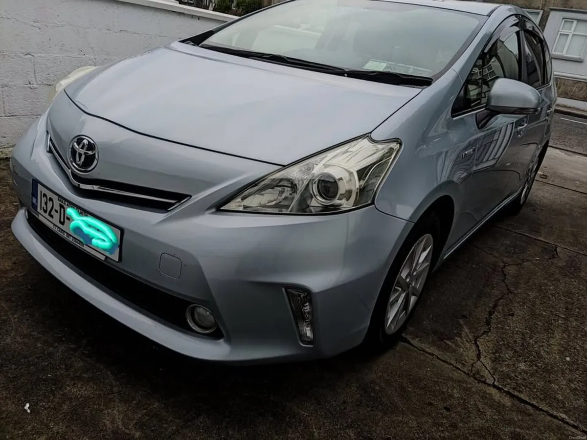 Toyota Prius 2013 - Image 3