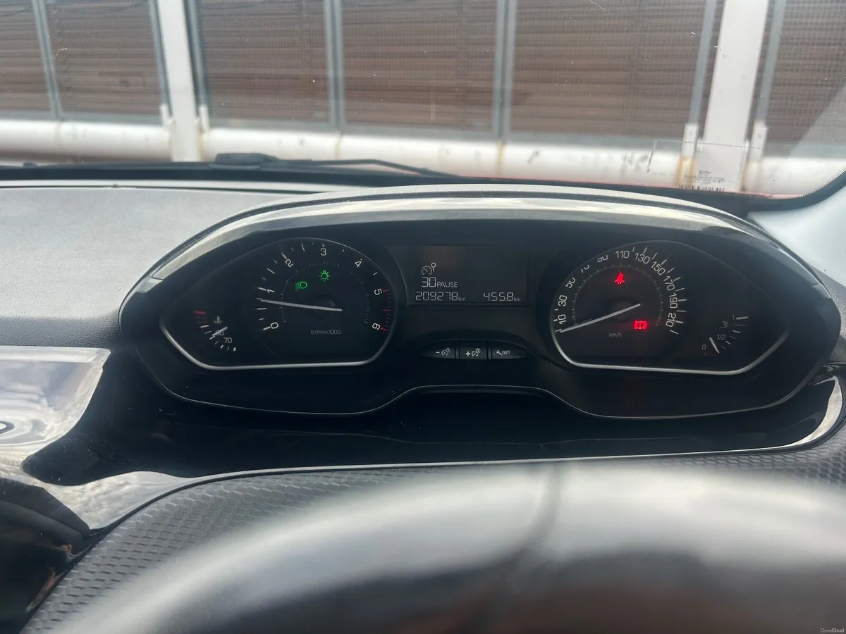 2016 Peugeot 2008 1.6 BlueHDi – NCT 2028 - Image 2