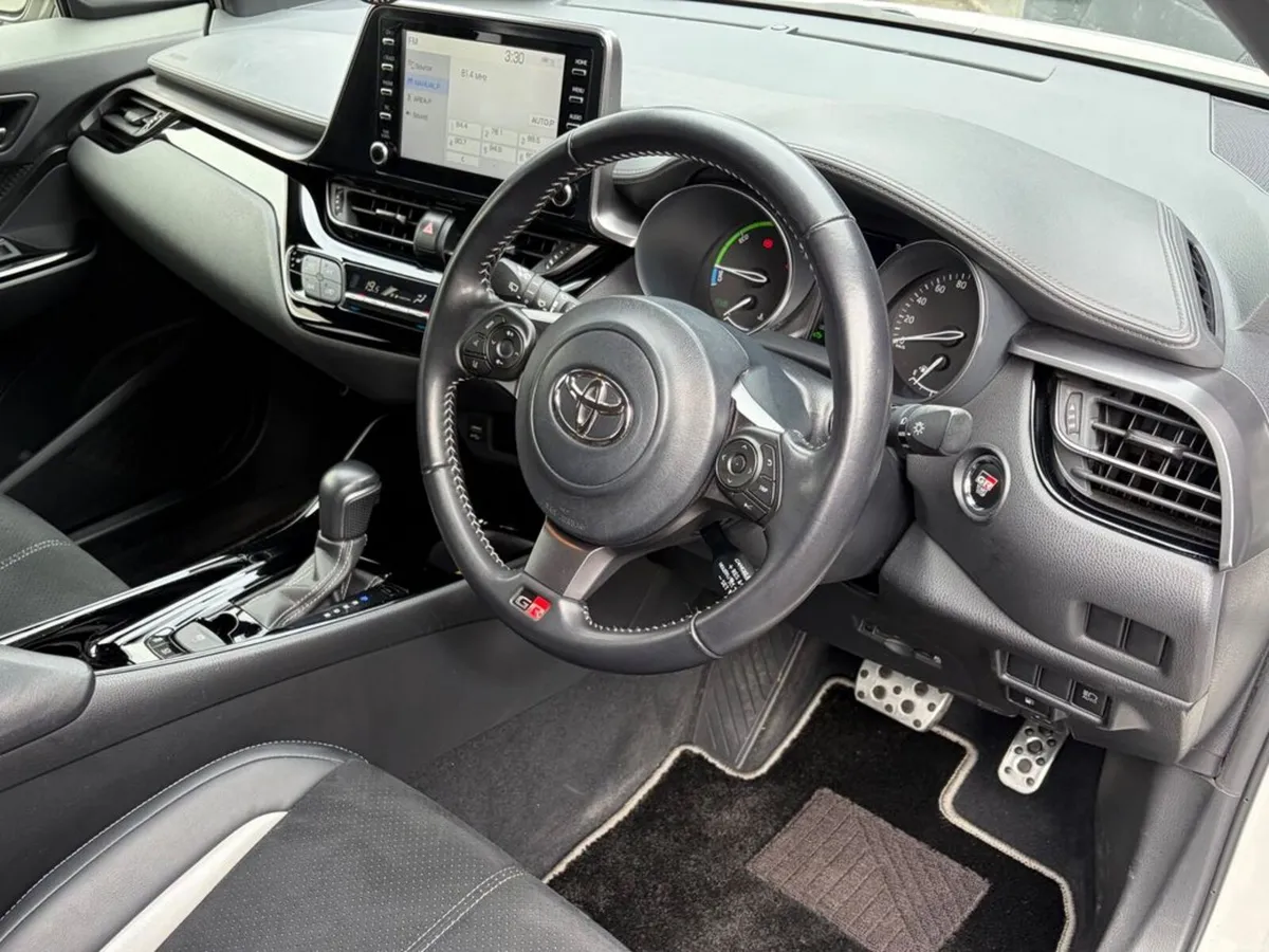 Toyota C-HR GR SPORT 5DR 1.8 HYBRID - Image 2