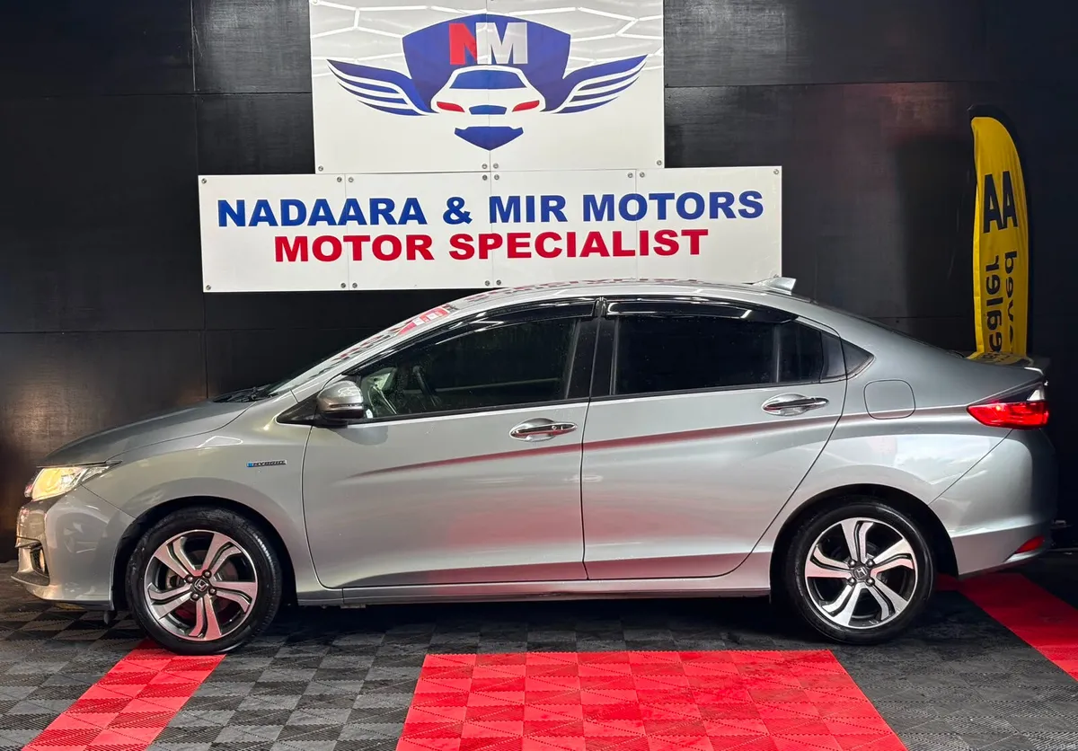Honda Grace 2015 Automatic New Nct Fully Serviced - Image 4