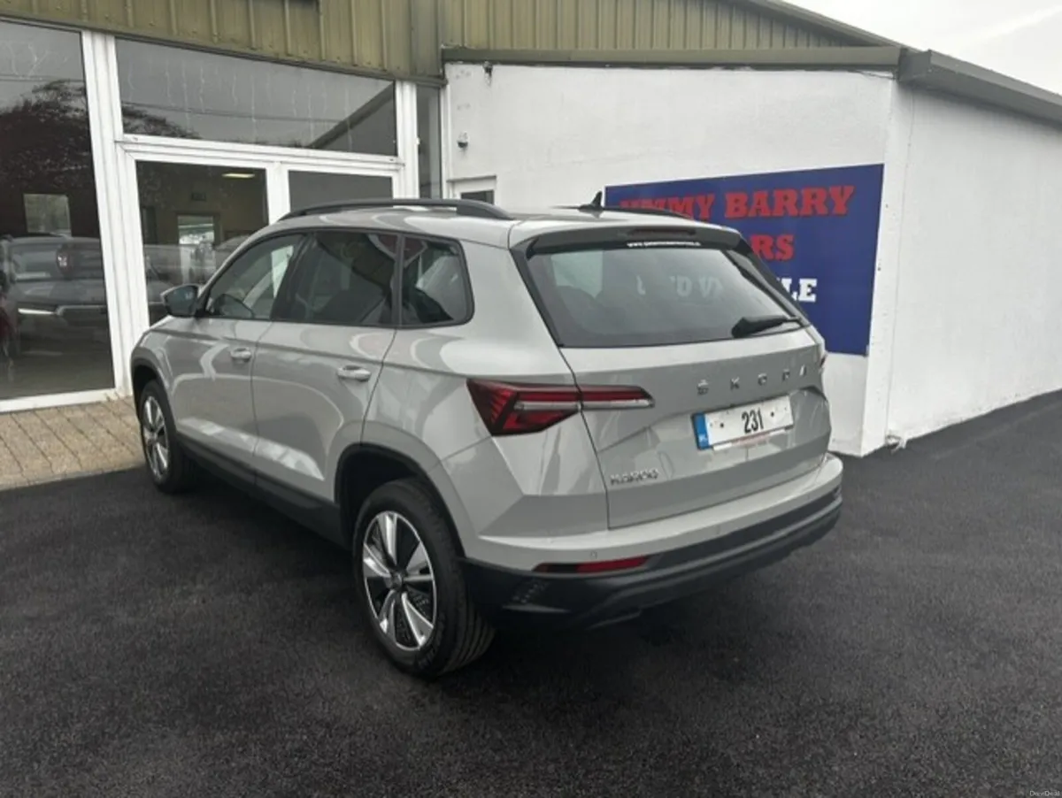 Skoda Karoq 2023 - Image 4