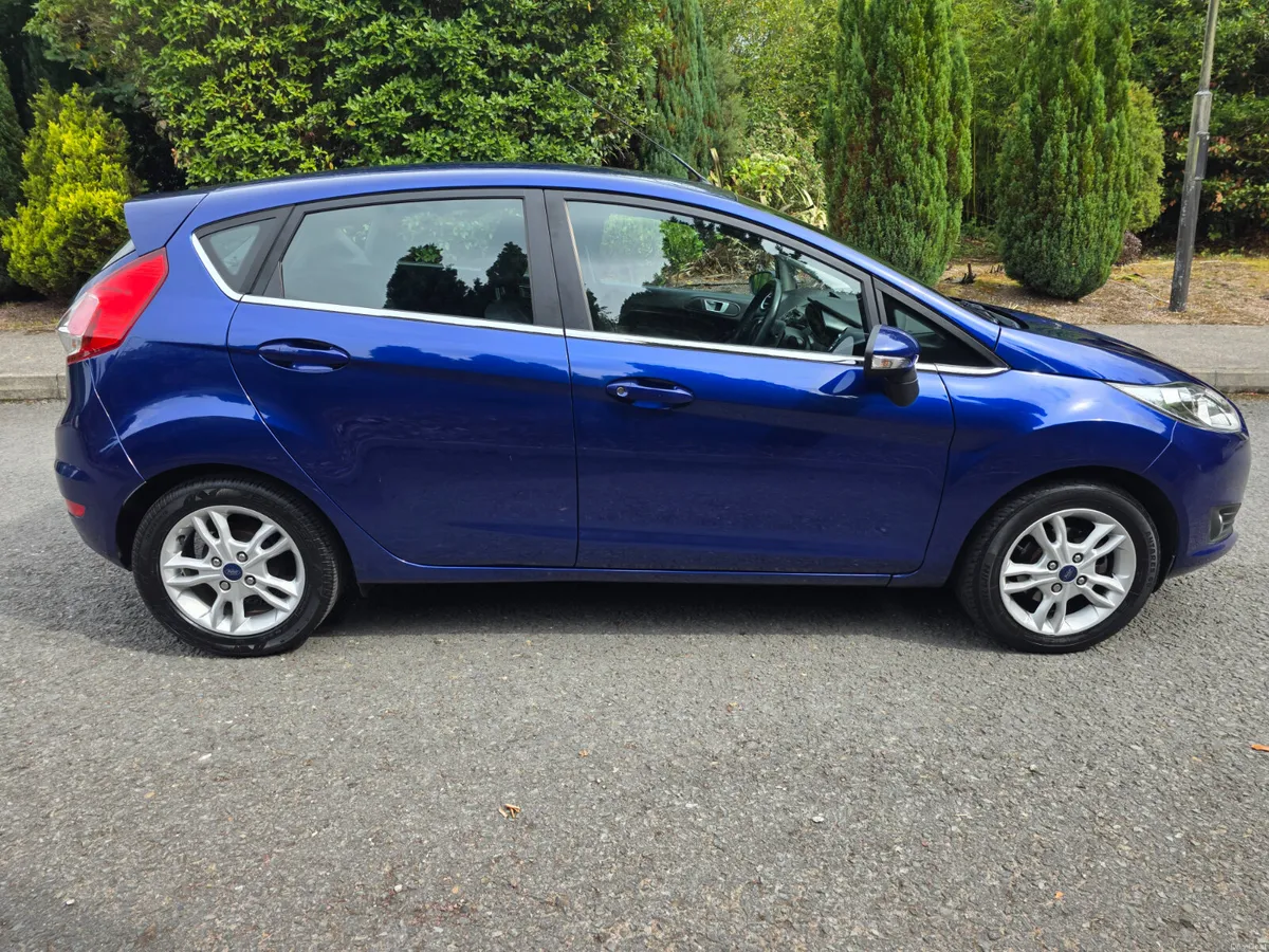 152 FORD FIESTA 1.2 ZETEC LIKE NEW - Image 6