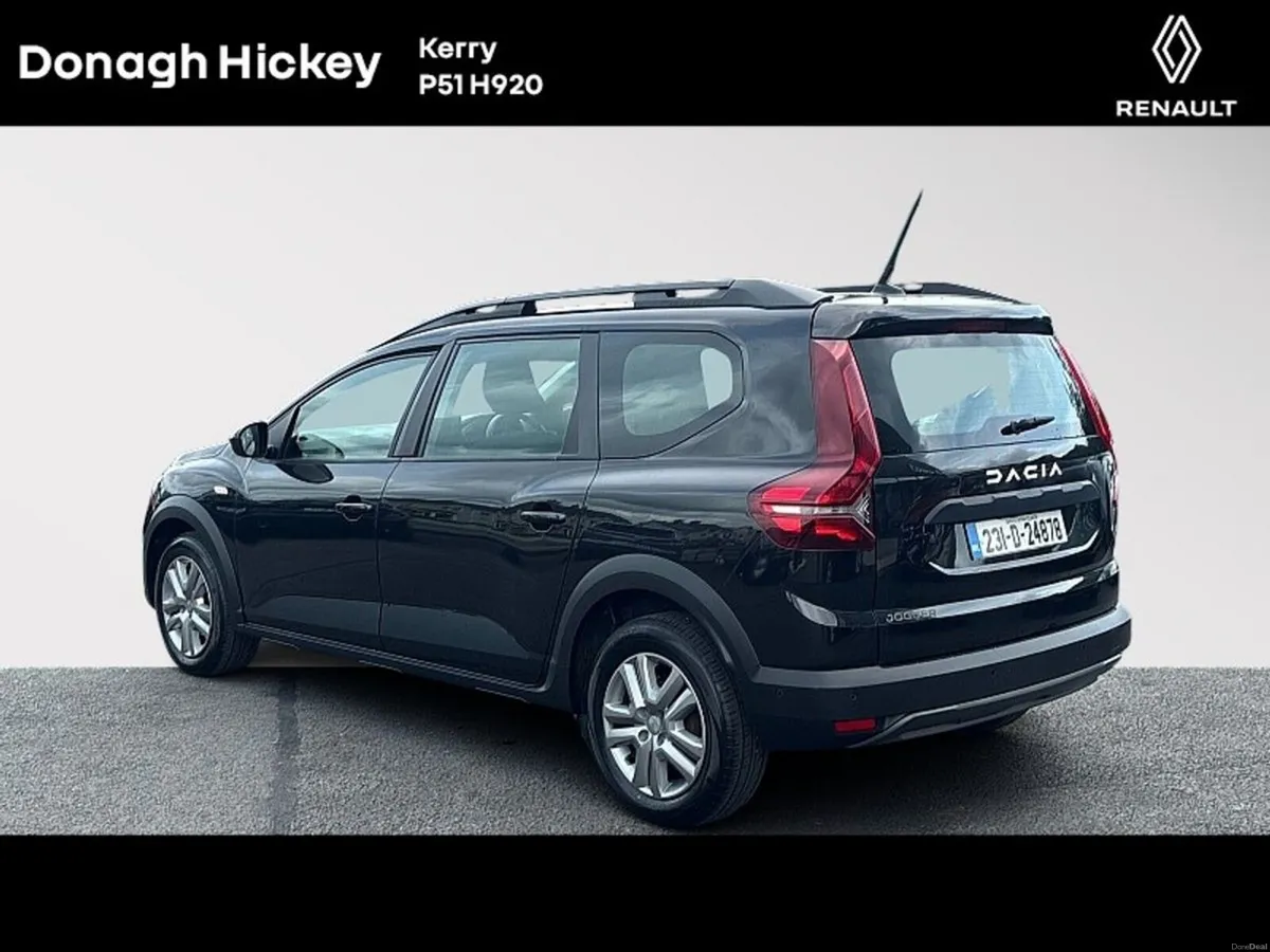 Dacia Jogger TCe 110 Expression 7 SEATS - Image 3