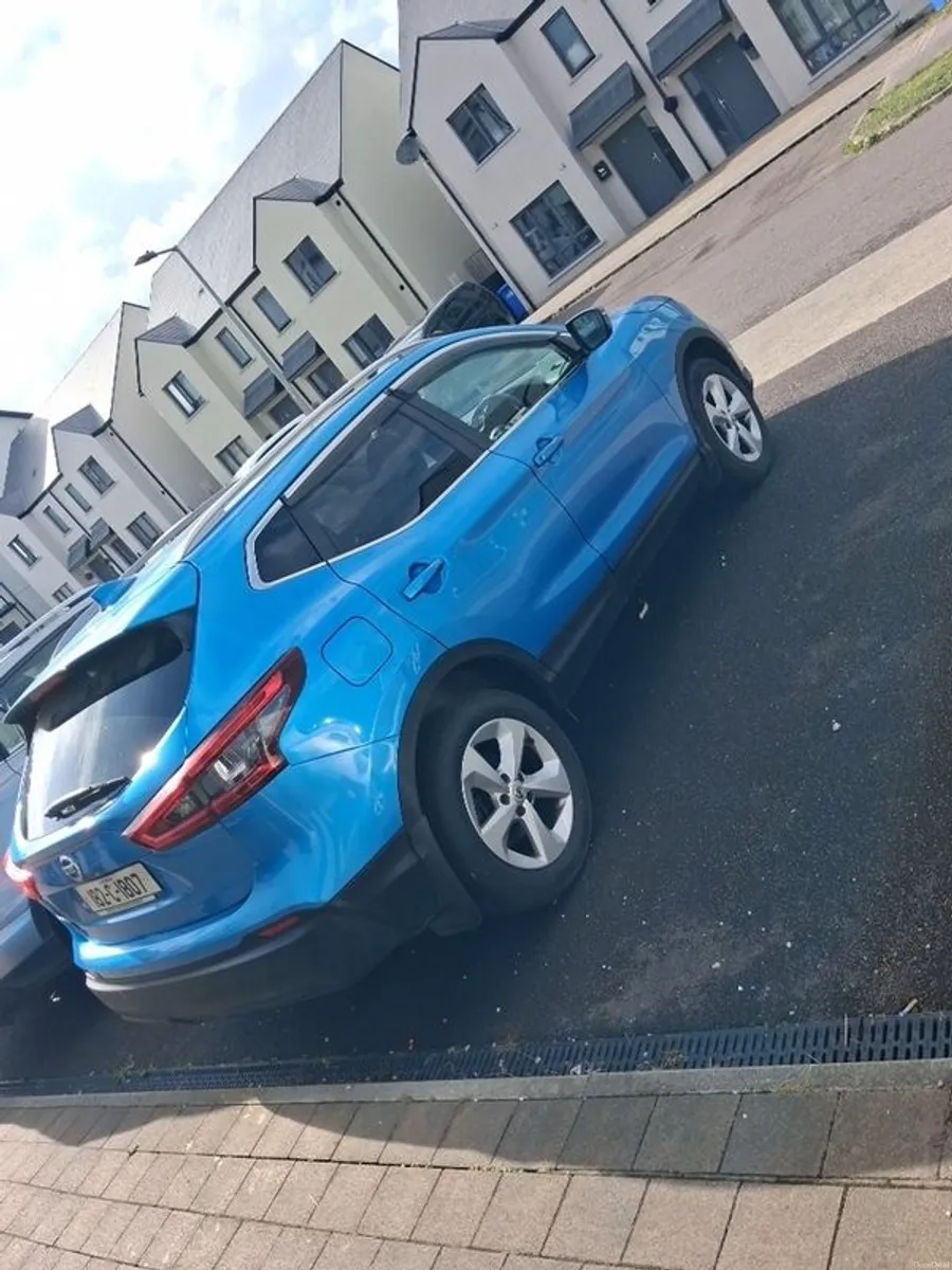 2018 Nissan Qashqai - Image 1