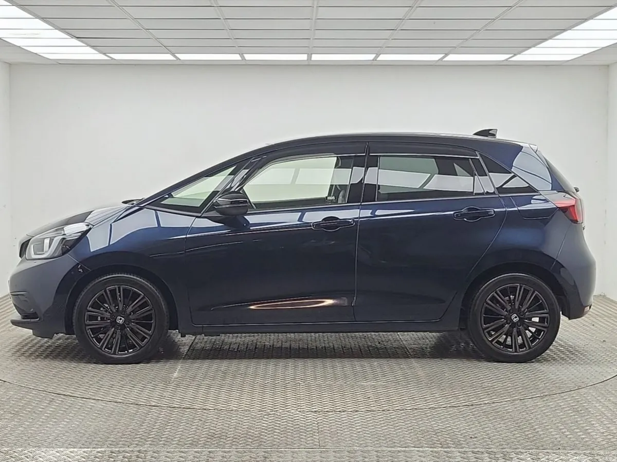 Honda Fit Hybrid Special Edition **High Spec** - Image 5