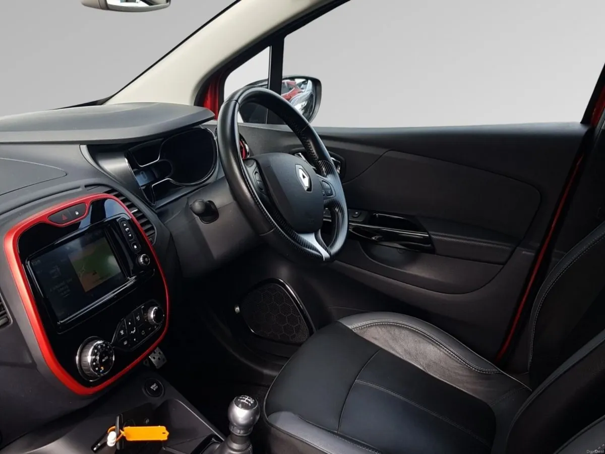 Renault Captur Tce 90 SIGNATURE X NAV - Image 4
