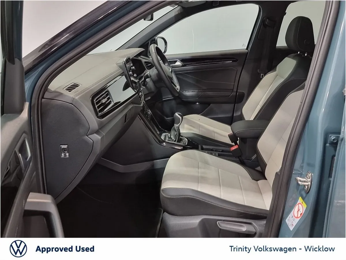 Volkswagen T-Roc ** DEPOSIT TAKEN ** STYLE PLUS ** - Image 4