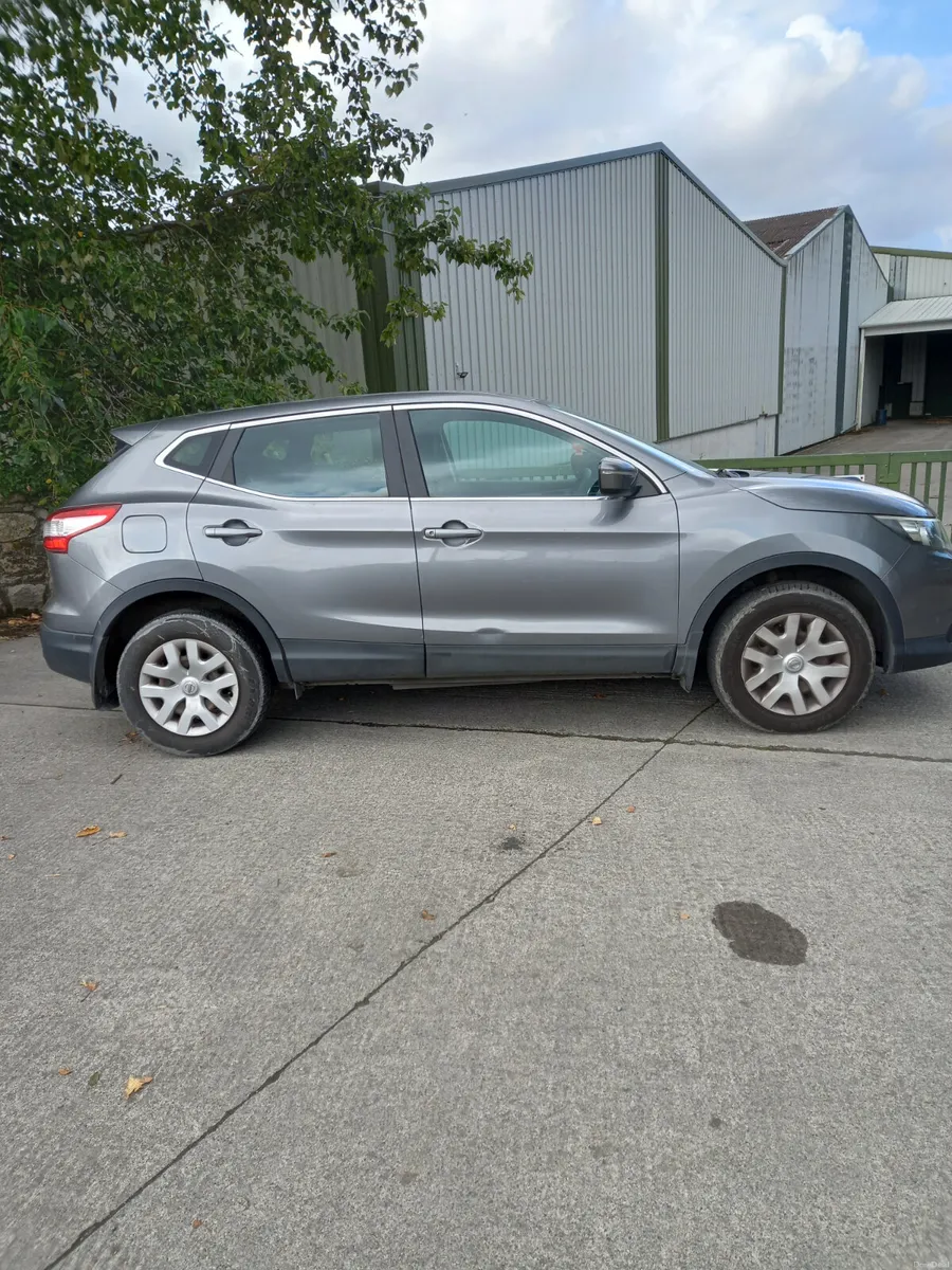2014 Nissan Qashqai 1.2 Petrol - Image 3