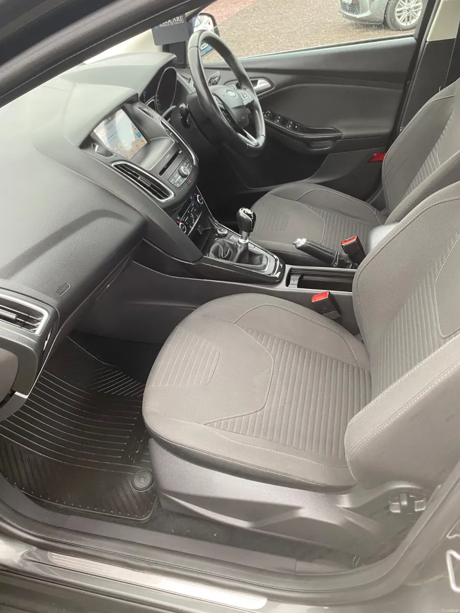 Ford Focus 2018 - Image 5