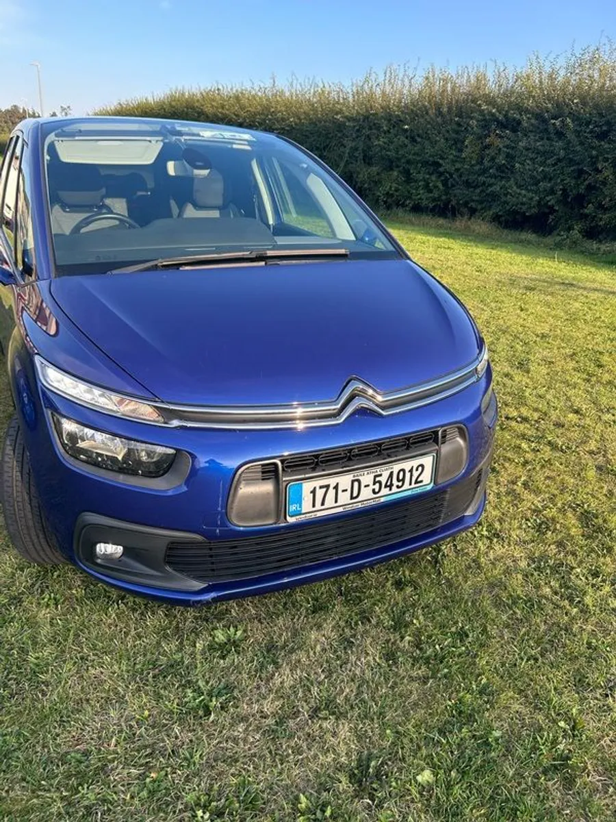 2017 Citroen C4 - Image 1