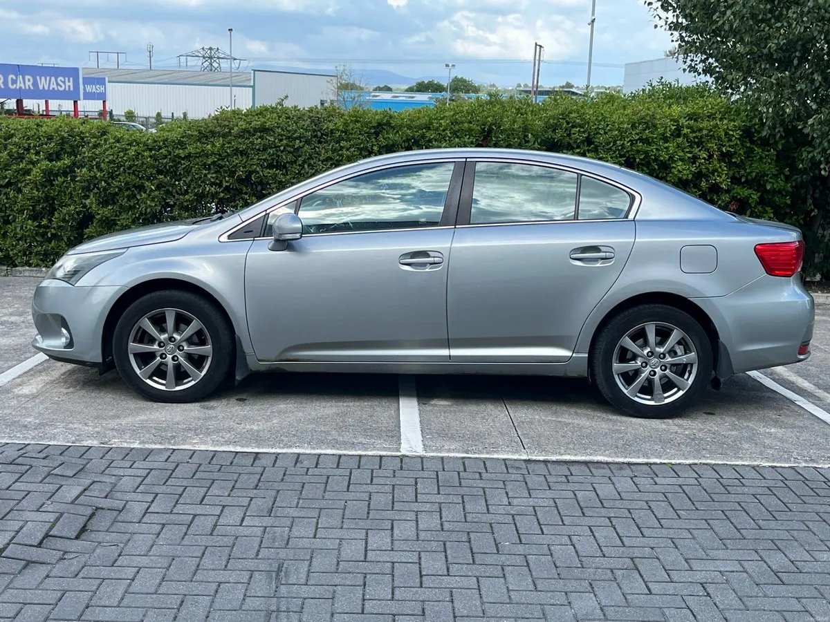 2012 Avensis, 2.0L, only 220k km, New NCT - Image 2