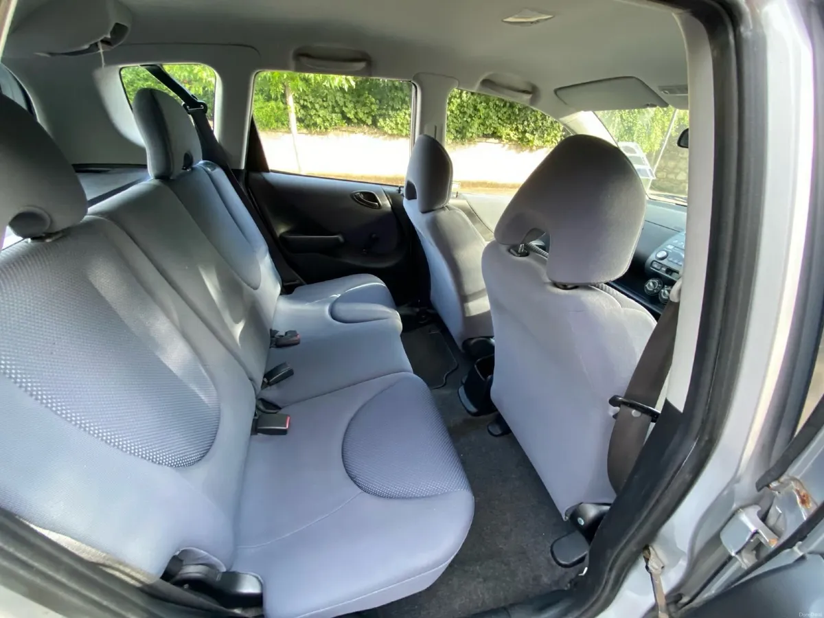 Honda Jazz 2002 - Image 6