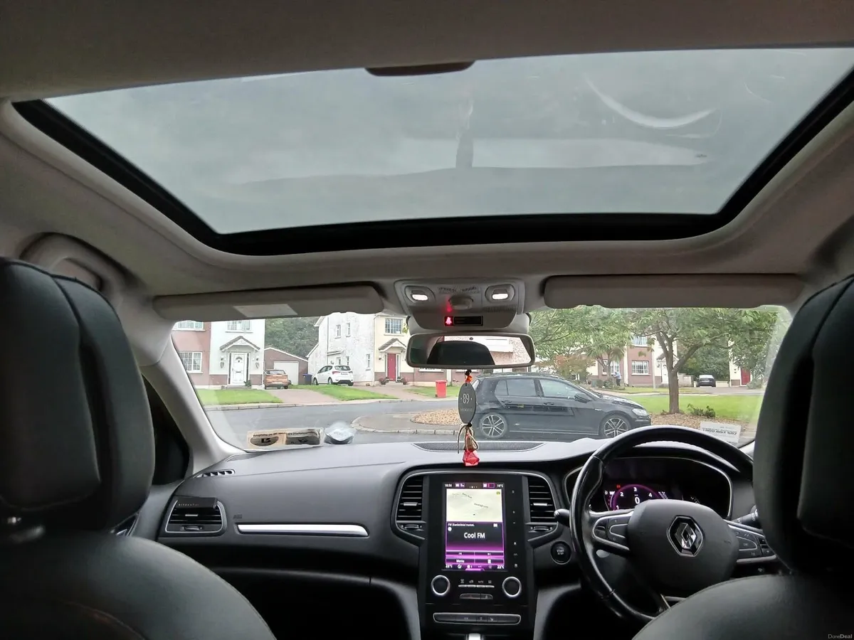 Renault grand megane **TOP SPEC** - Image 6