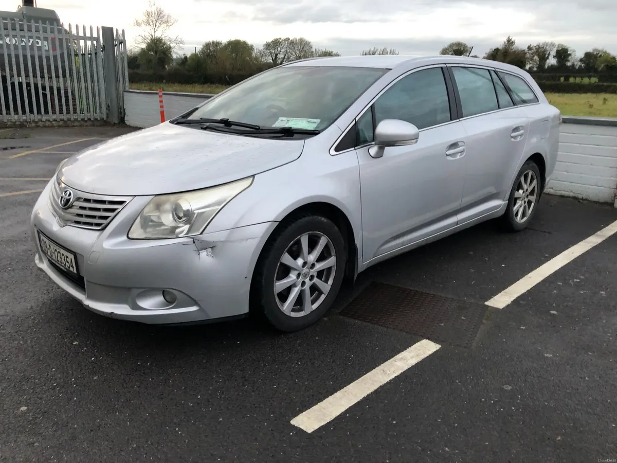 Toyota Avensis 2009 - Image 2