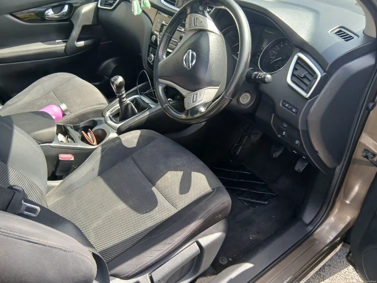 Nissan Qashqai 2017 - Image 6