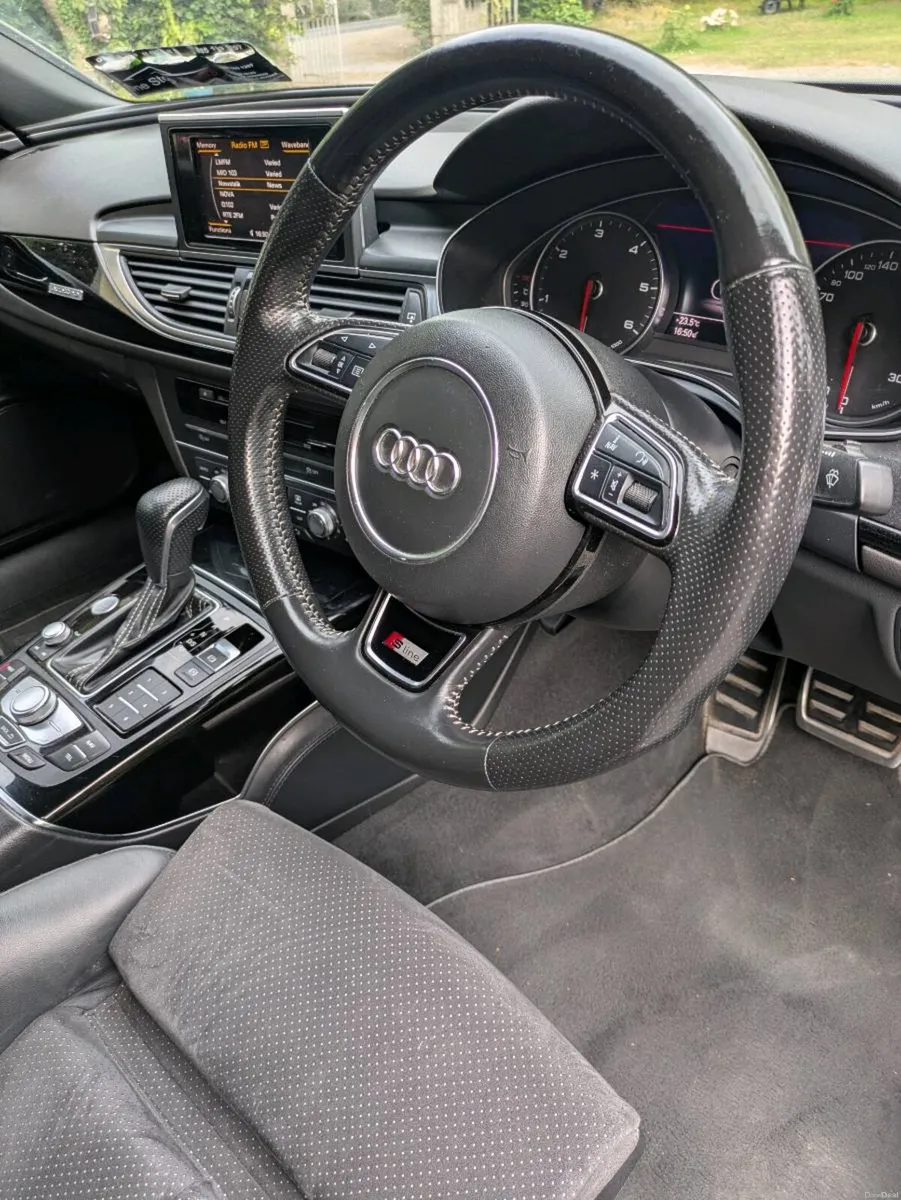 Audi A6 S-line Black Edition Quattro 2.0l Diesel. - Image 5